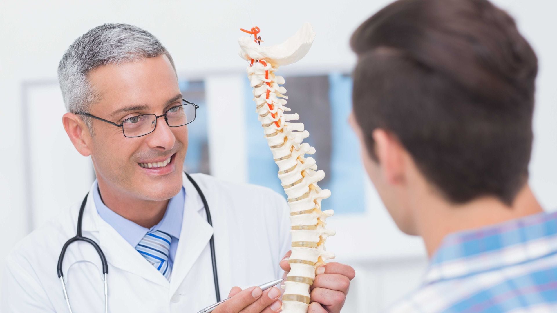 How to Maintain a Healthy Spine: Tips from the Experts
